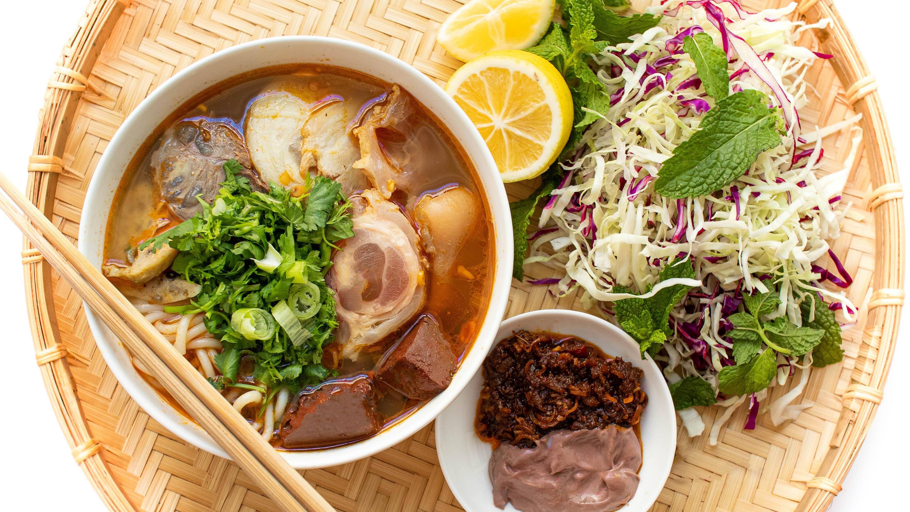 Bún Bò Huế O Gái - Xô Viết Nghệ Tĩnh