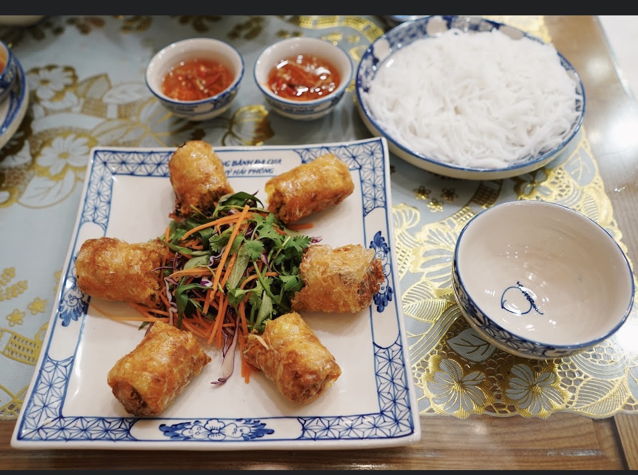Cô Thúy Hải Phòng - Bánh Đa Cua - Nguyễn Thị Minh Khai