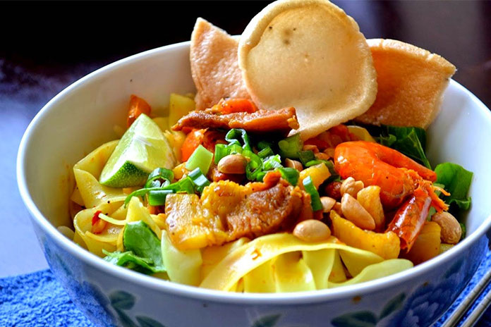 Mì Quảng Quỳnh - Phạm Văn Bạch