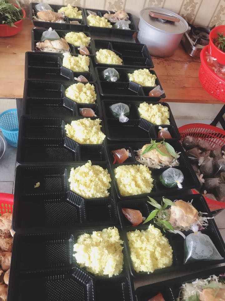 Cơm Gà Núi Nhạn - Ấp Bắc