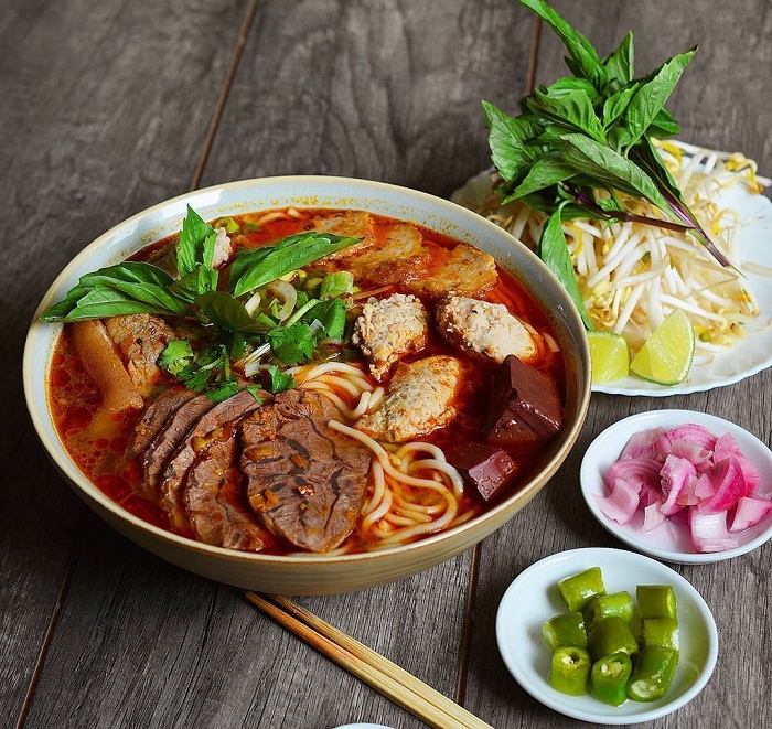 Bún Bò Bà Béo - Võ Oanh