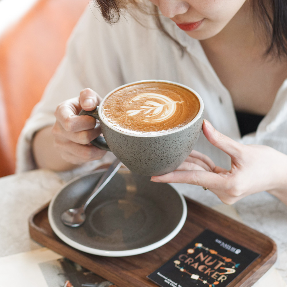 The Coffee House - Ấp Bắc