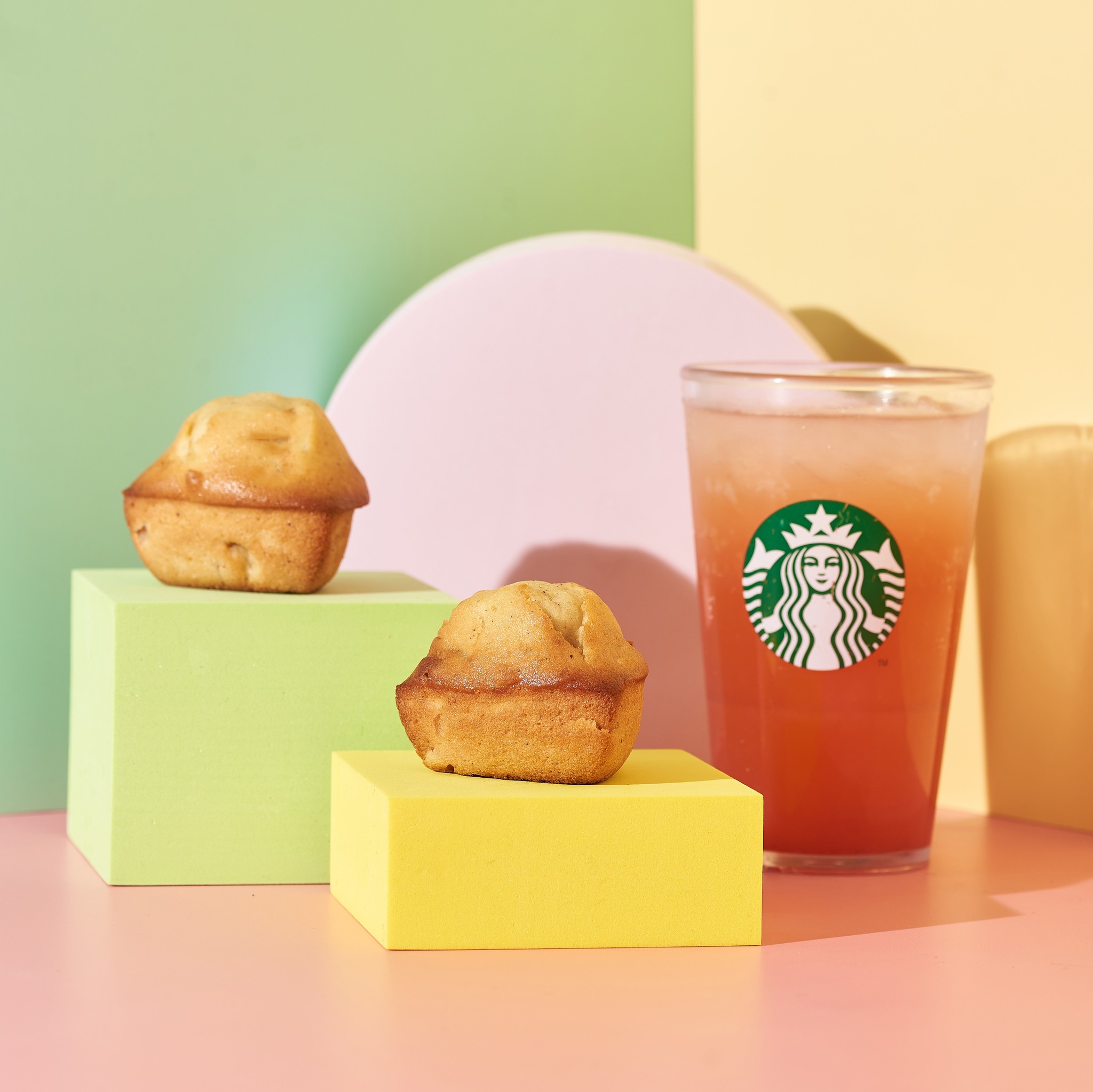 Starbucks Vincom Royal City - Nguyễn Trãi