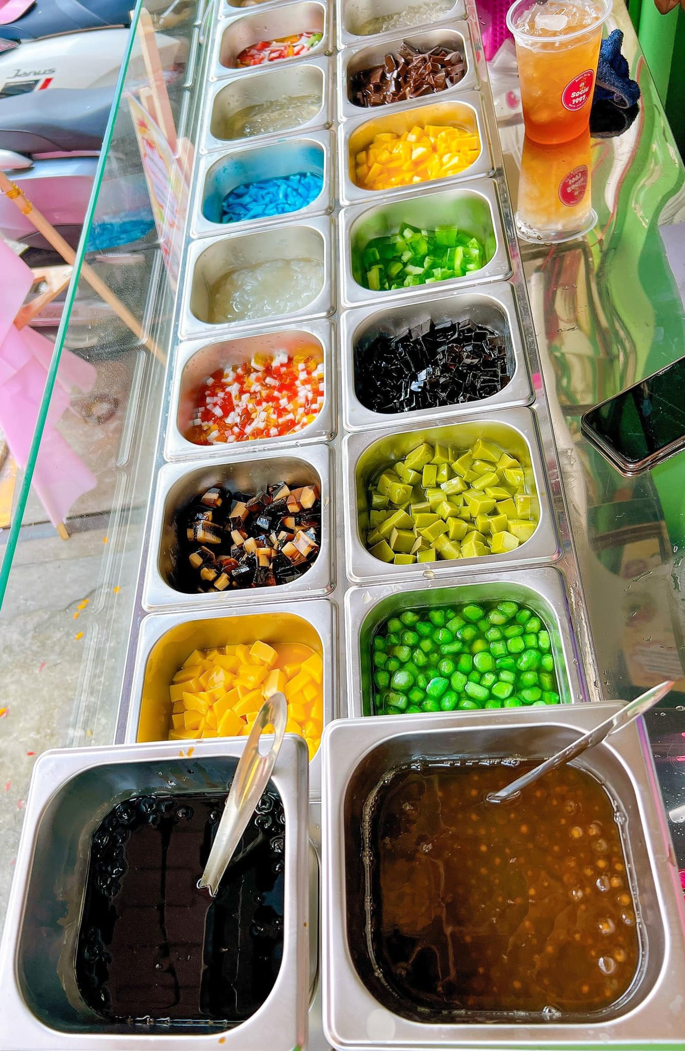 Buffet Trà Sữa SOCIU 1997 - Hòa Bình