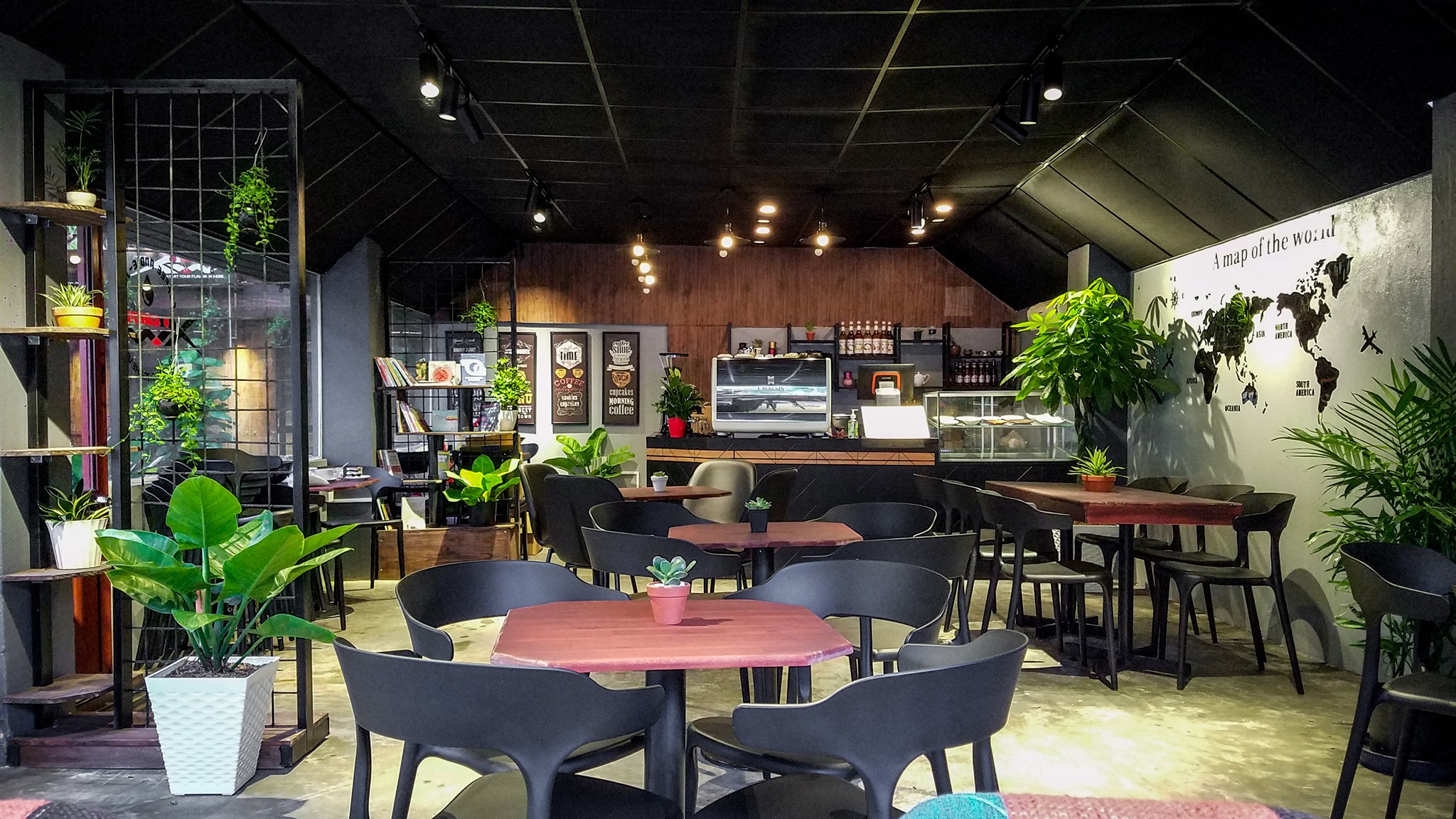XỊN Coffee - Lương Thế Vinh