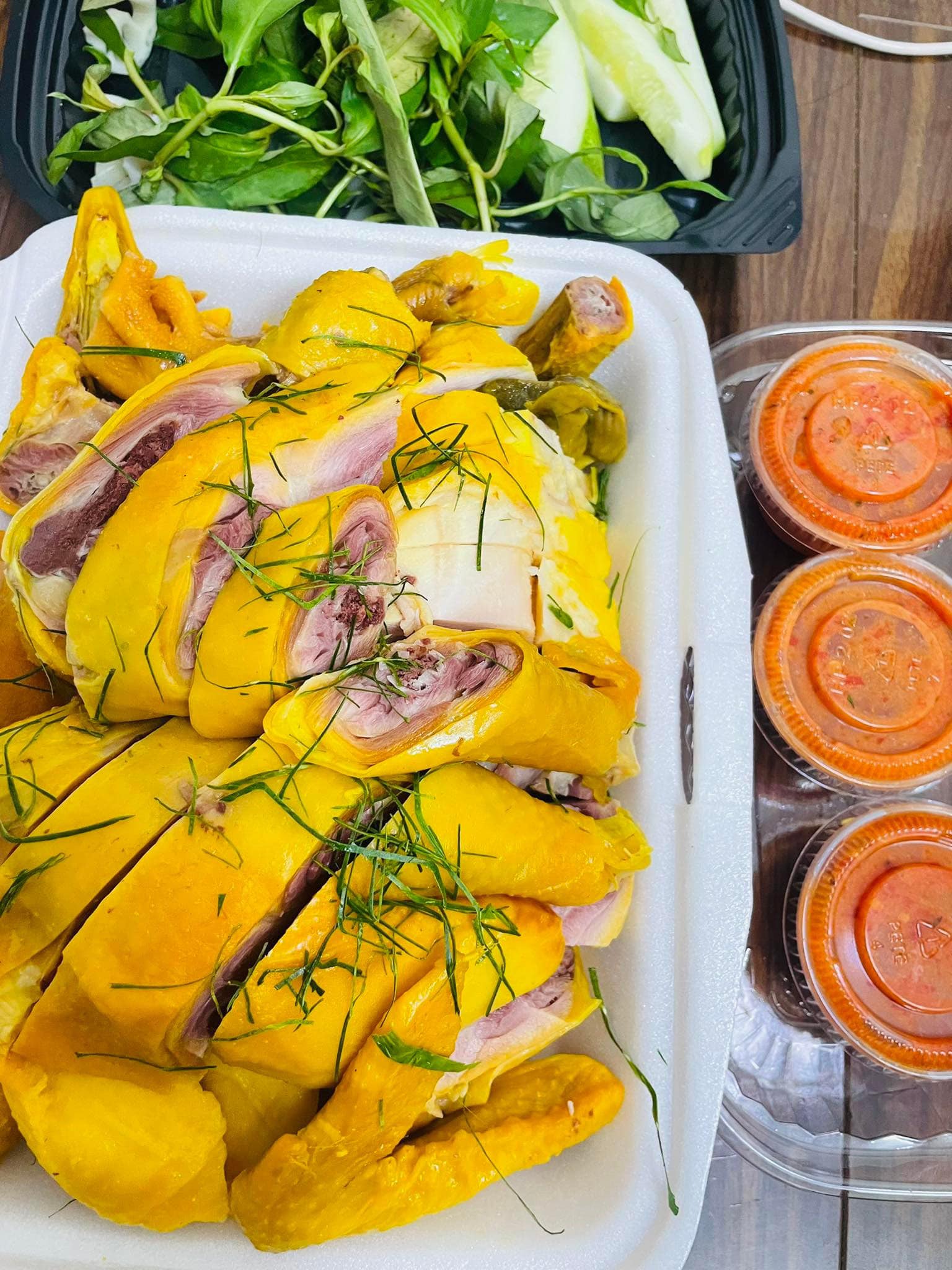 Gà Ủ Muối Bác 2 Voi - Lâm Văn Bền