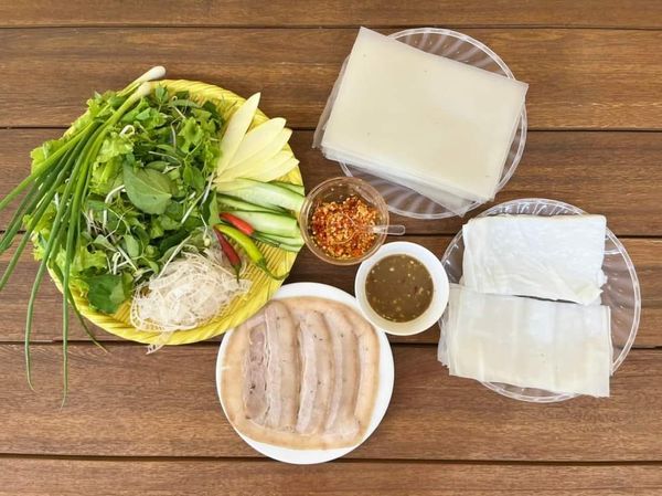 Bà Hiếu - Thịt Heo Hấp Cuốn Bánh Tráng - Đào Duy Từ