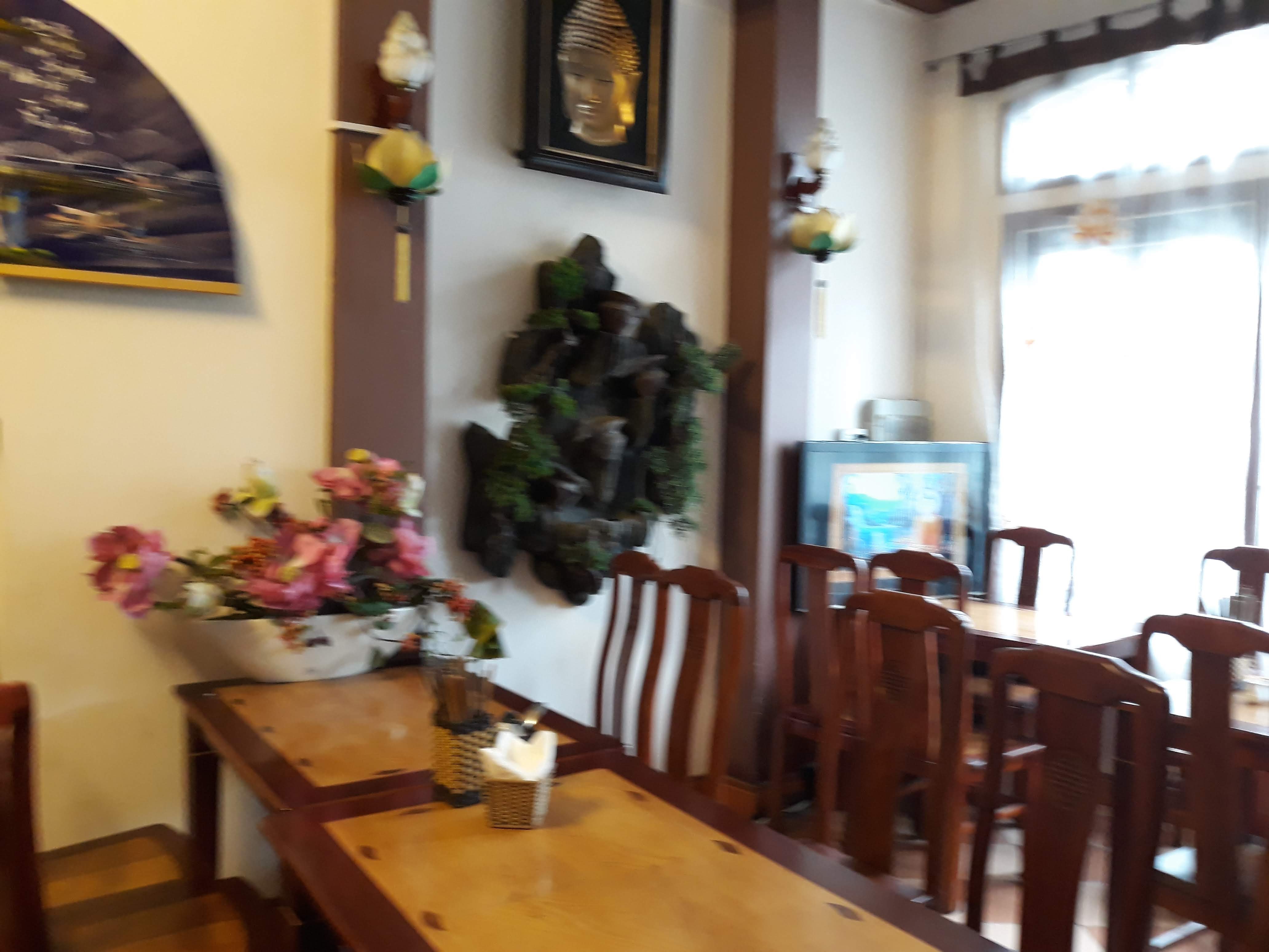 Tâm Thành - Nhà Hàng Chay - Đường Láng