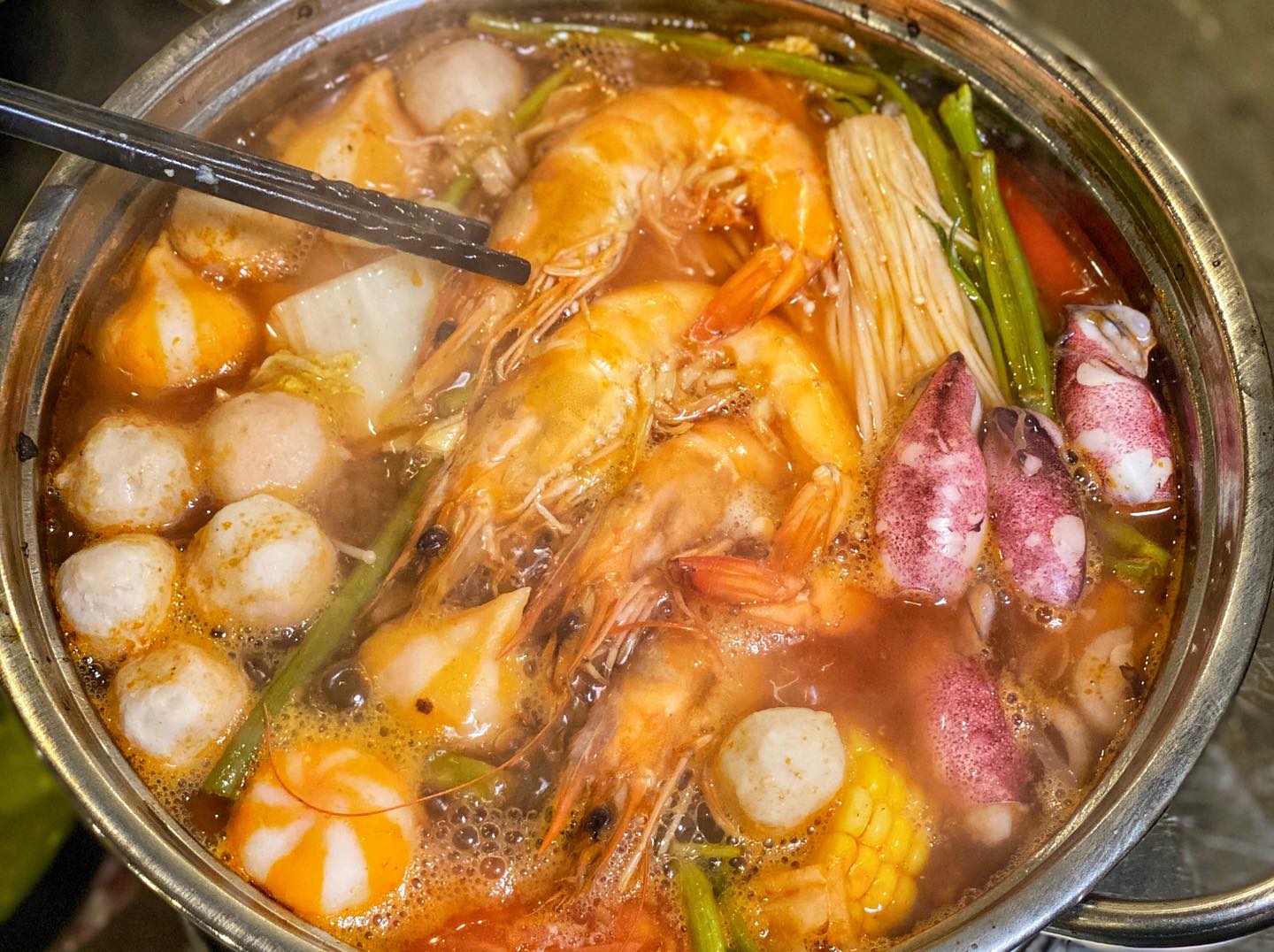 Bò Chị Em - Phạm Văn Đồng