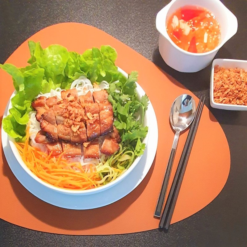 Ngự Quán - Bún Bò Hué - Quang Trung
