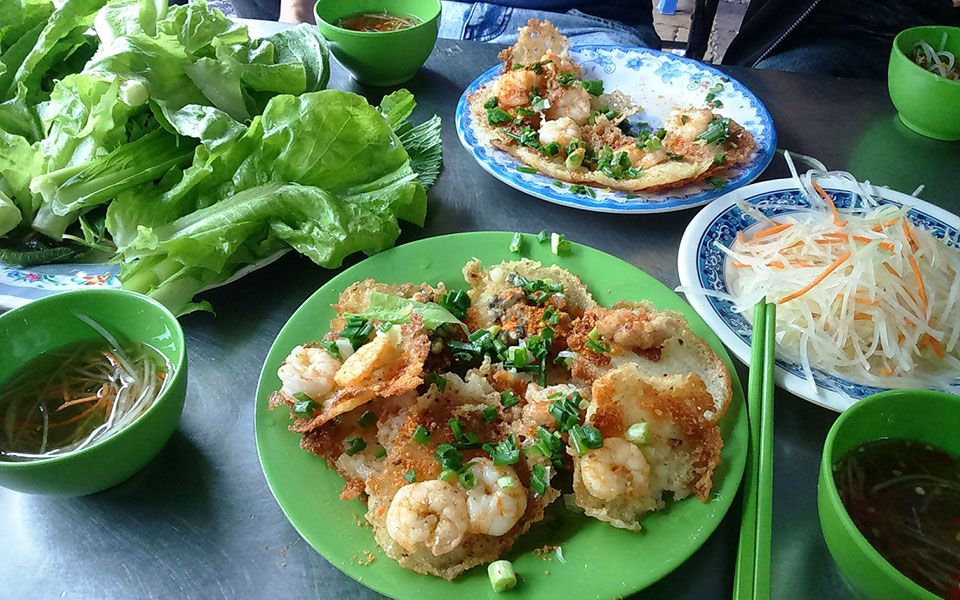 Bánh Xèo Bà Hai - 121 Lê Văn Linh