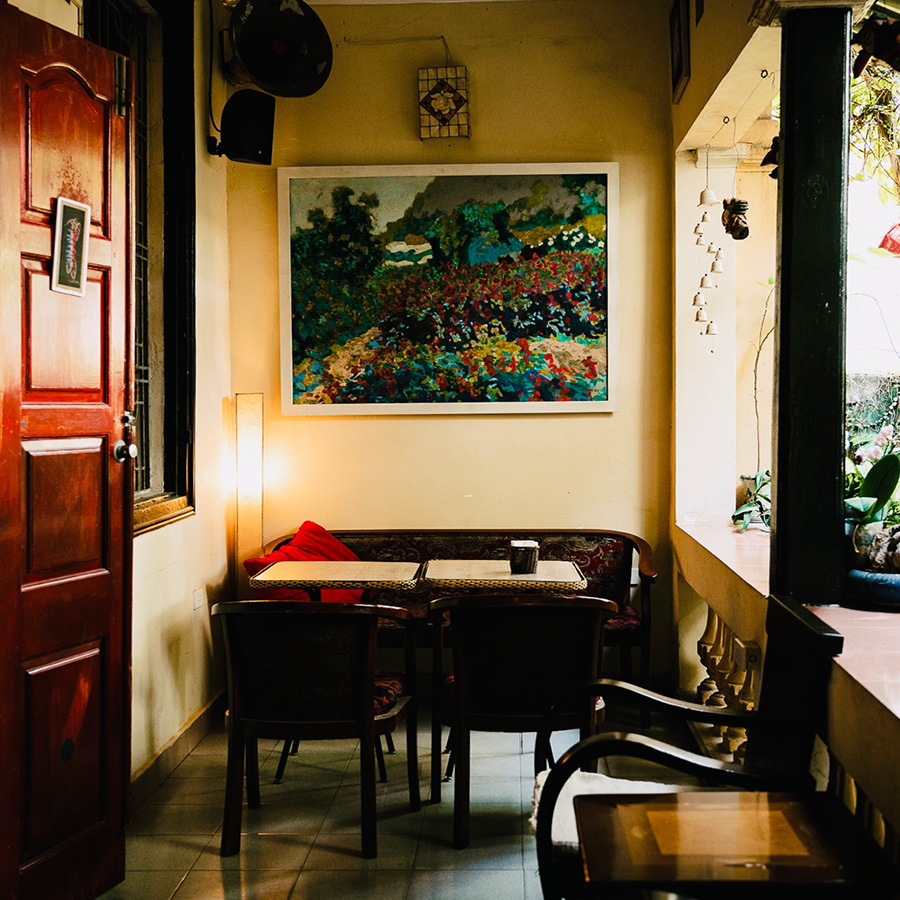 Nola Cafe - Mã Mây