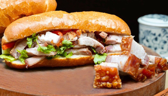Bánh Mì Heo Quay A Cửu - Lê Quang Định