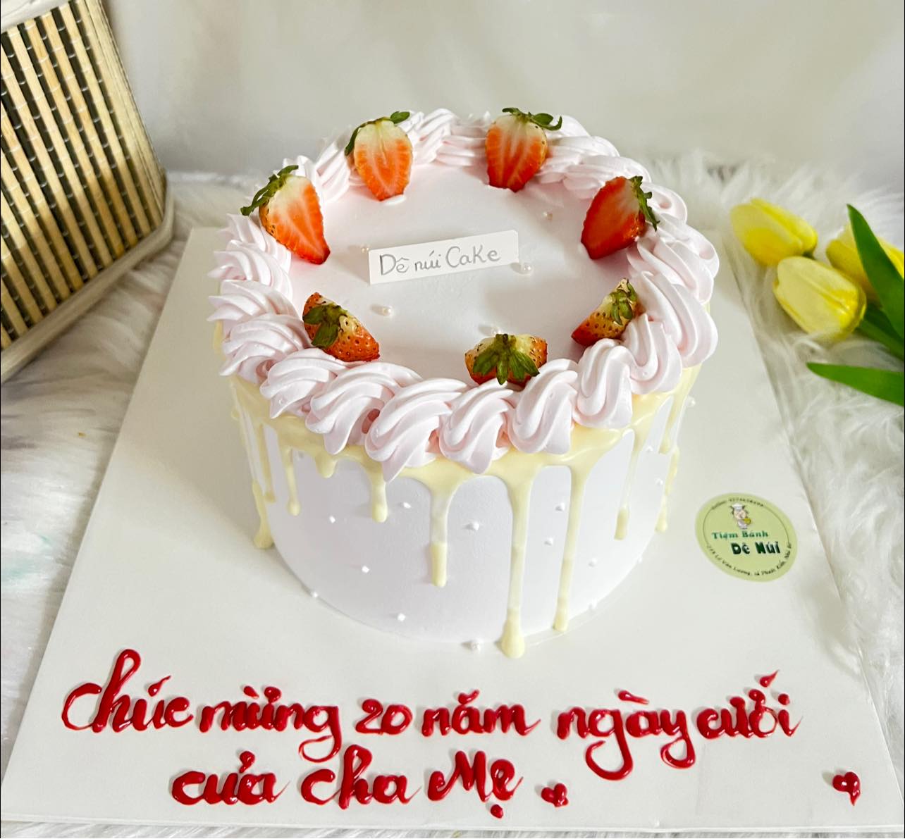 Tiệm Bánh Dê Núi - Bánh Ngọt - Lê Văn Lương