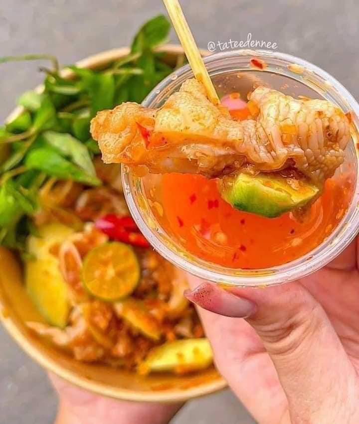 KOBO - Khoai Chiên Thịt Nướng - Hồ Thị Kỷ