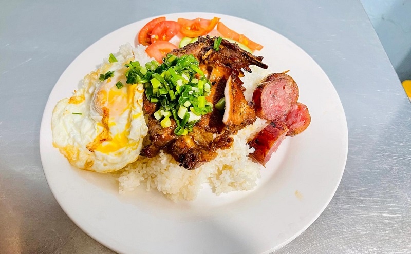 Cơm Tấm Oanh - Lạc Long Quân