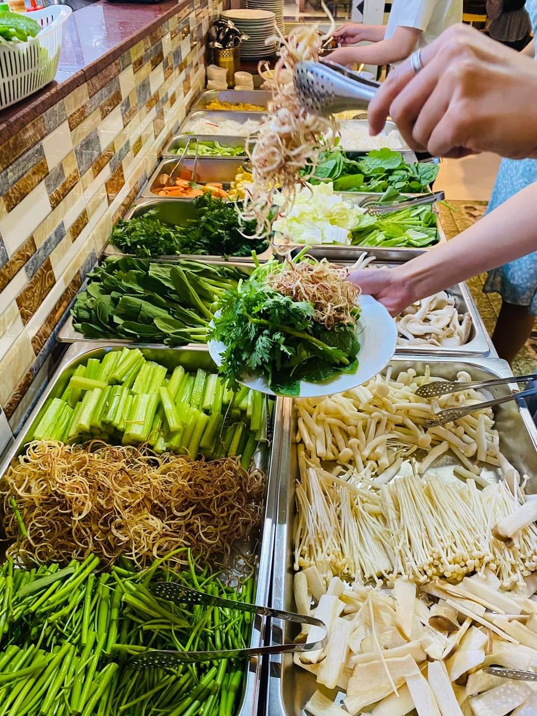 Nhà Hàng Chay Mani - Hoa Mai