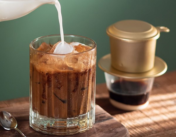 Me Coffee - Kha Vạn Cân