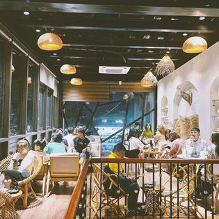 LUX Coffee House - La Khê