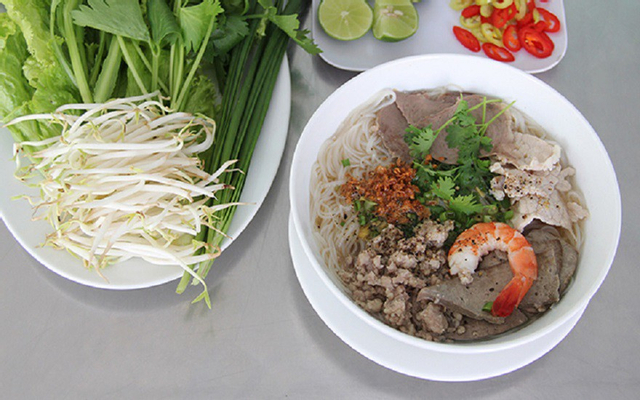 Hủ Tiếu Sườn Hà Trọc - Nguyễn Xí