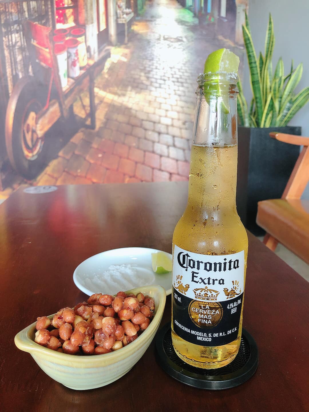ECKO Coffee & Chill - Cà Phê & Beer -Trần Hoàng Na