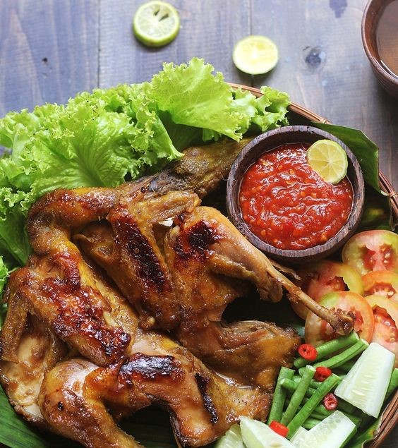 7 Gà - Gà Nướng Máy - Nguyễn Thị Minh Khai