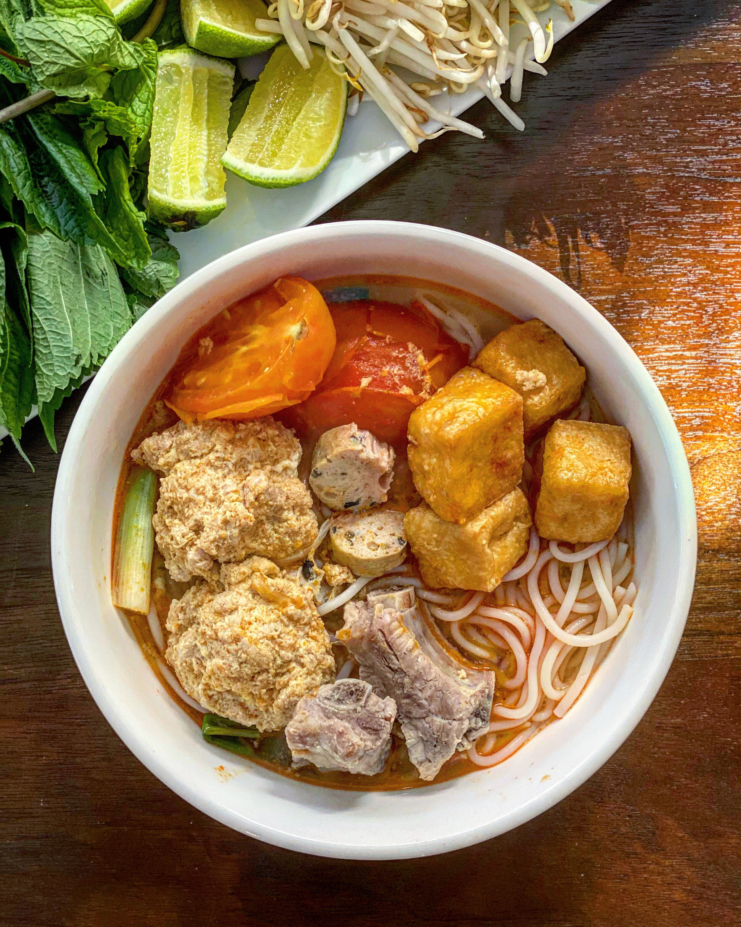 Bún Riêu - Nguyễn Sơn