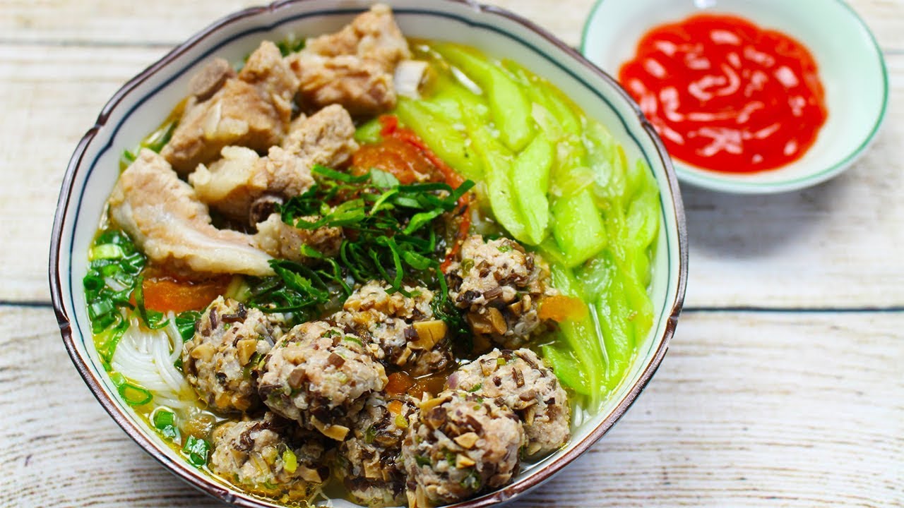 Bún Mọc Dọc Mùng - Trần Khắc Chân