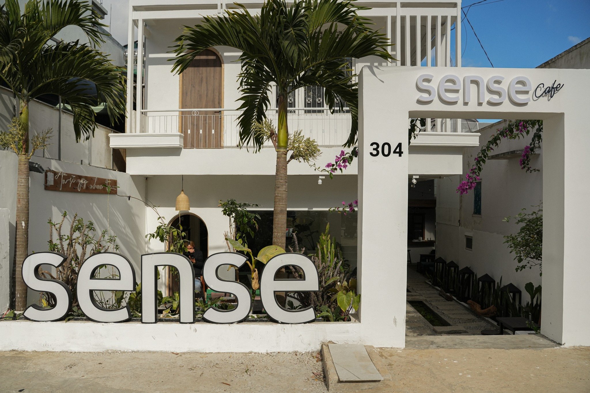 Sense Coffee Acoustic - Hai Bà Trưng