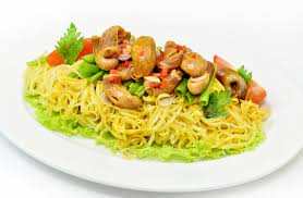 Lẩu Dê Luận - Lê Văn Lương