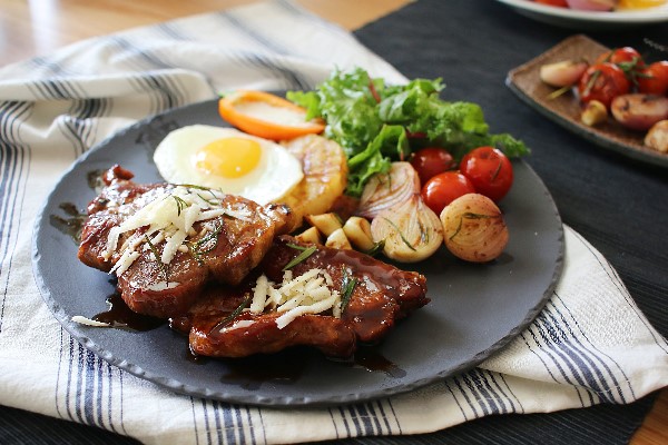 Bò Núc Ních - Bò Bít Tết Bình Tân - Đường Số 7
