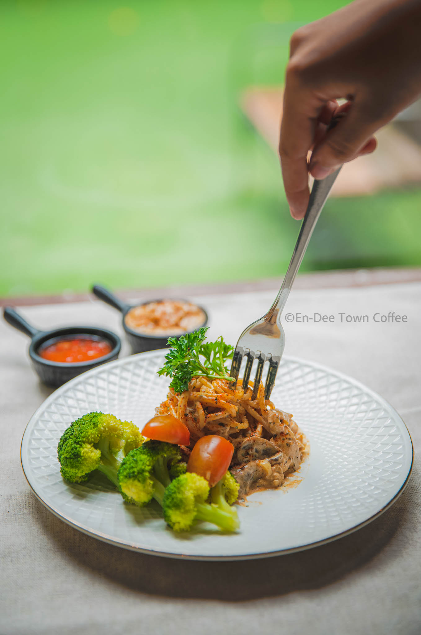 En - Dee Town Cafe - Lê Thị Kỉnh