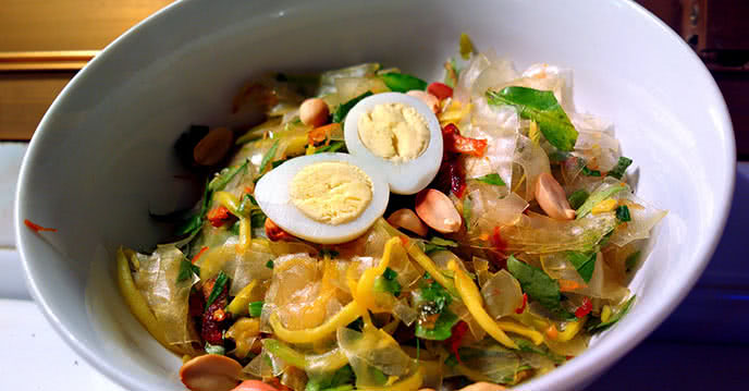 Bánh Tráng Trộn Cô Tưởng - Hà Thị Thân