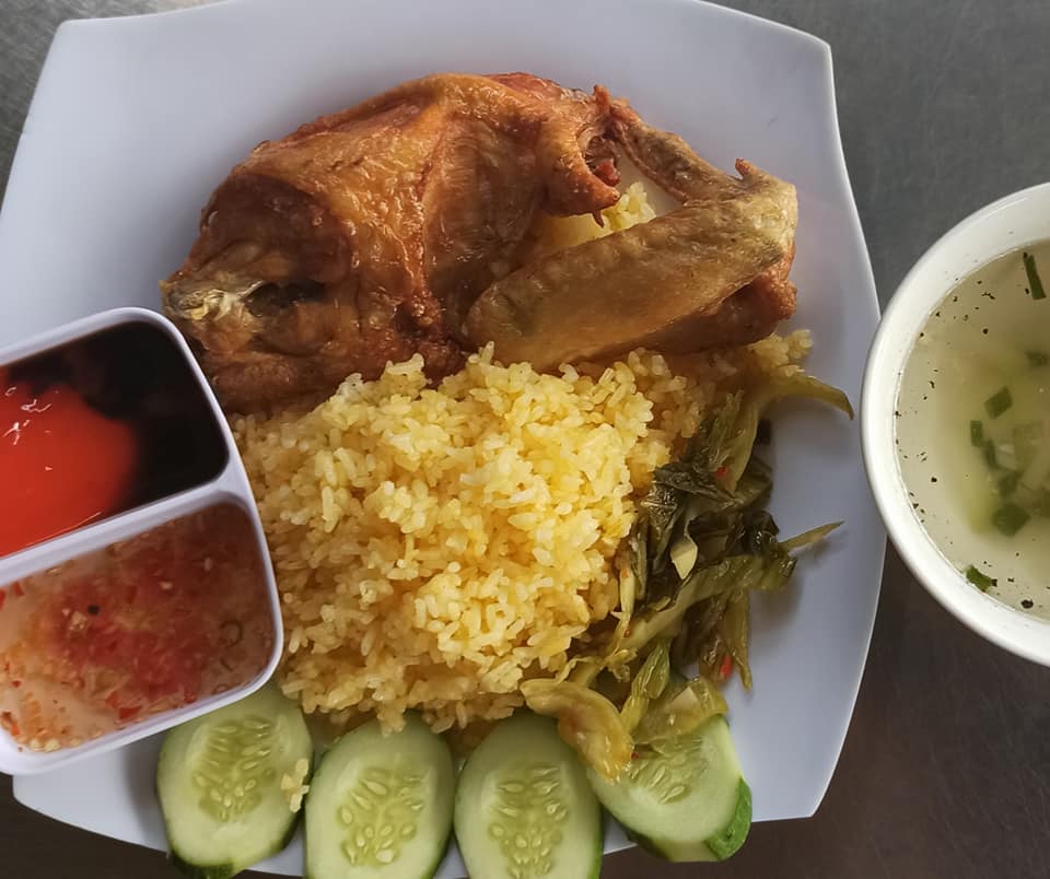 Út Viên - Cơm Gà Xối Mỡ - Đỗ Xuân Hợp