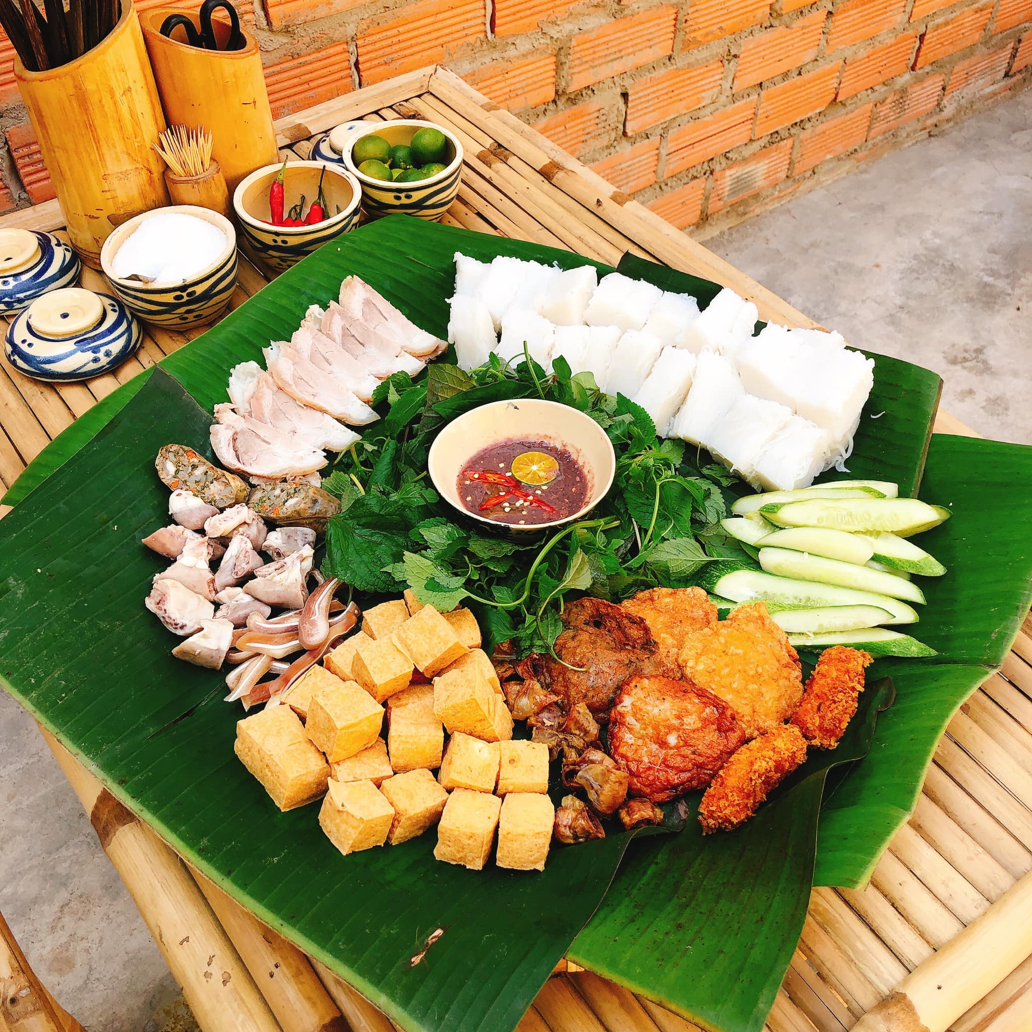 Bún Đậu Mắm Tôm Hà Nội - Thống Nhất