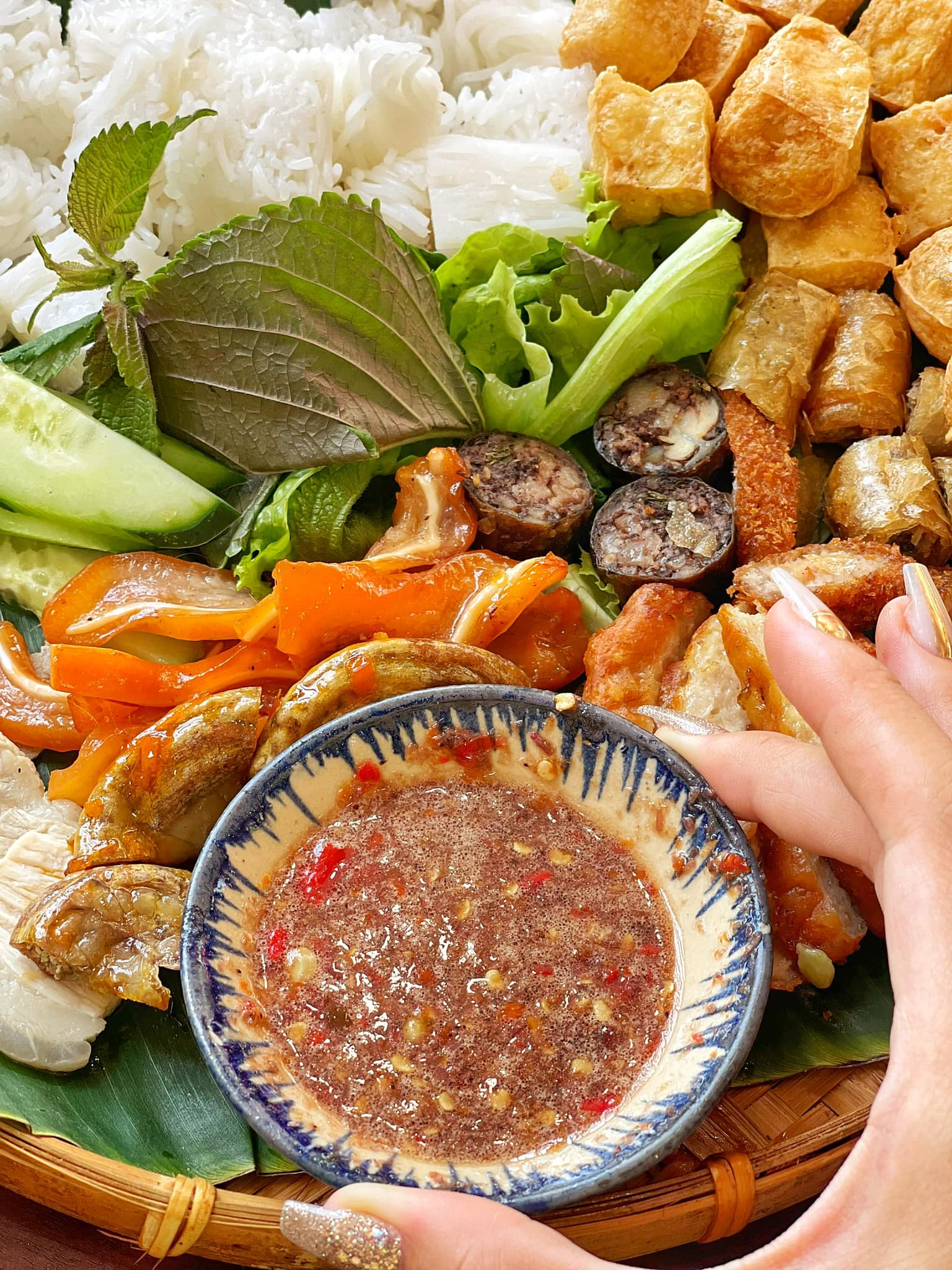 Ẩm Thực Gánh - Châu Thị Vĩnh Tế