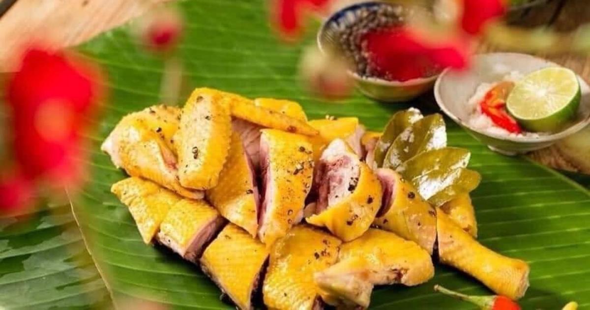 Quán 62 - Gà Ủ Muối & Ăn Vặt - Đào Cam Mộc