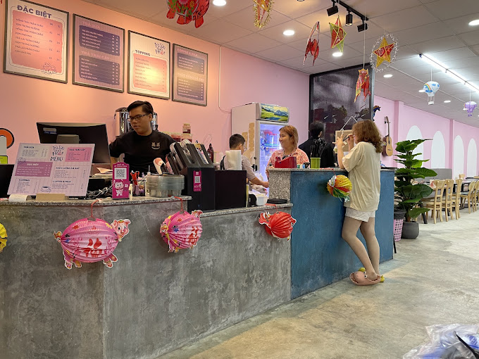 Trà Sữa Nuôi Heo - Hàn Thuyên