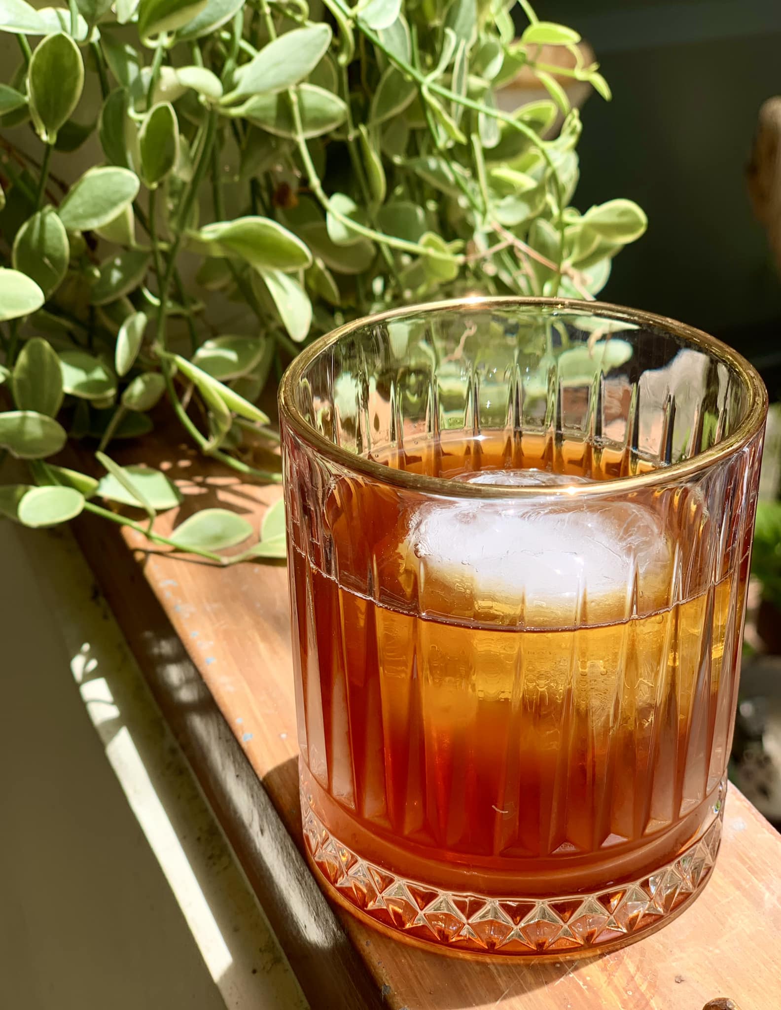 HQ Coffee & Tea - Trần Nhân Tôn