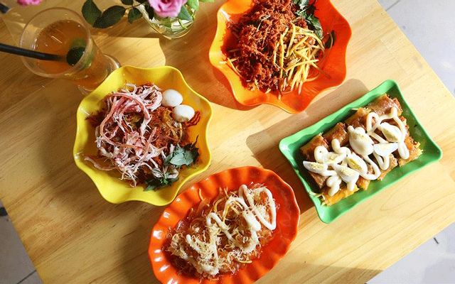 Bánh Tráng Trang Ù - Chiến Lược