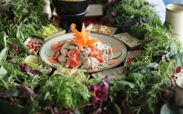 Quán Bà Oanh - Bánh Xèo - Gỏi Cá - Đường 39