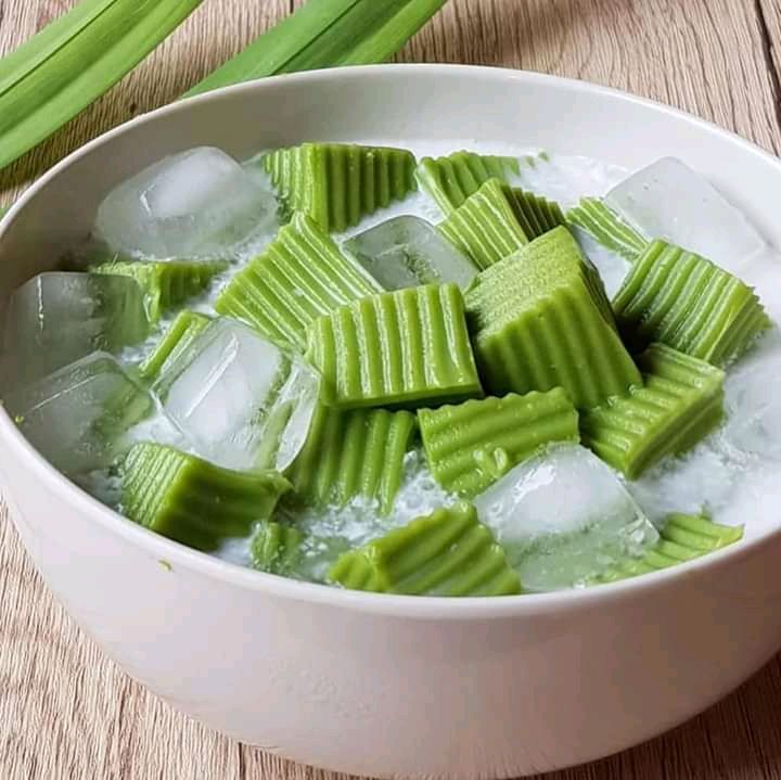 Chicken - Chè Khúc Bạch - Thích Quảng Đức