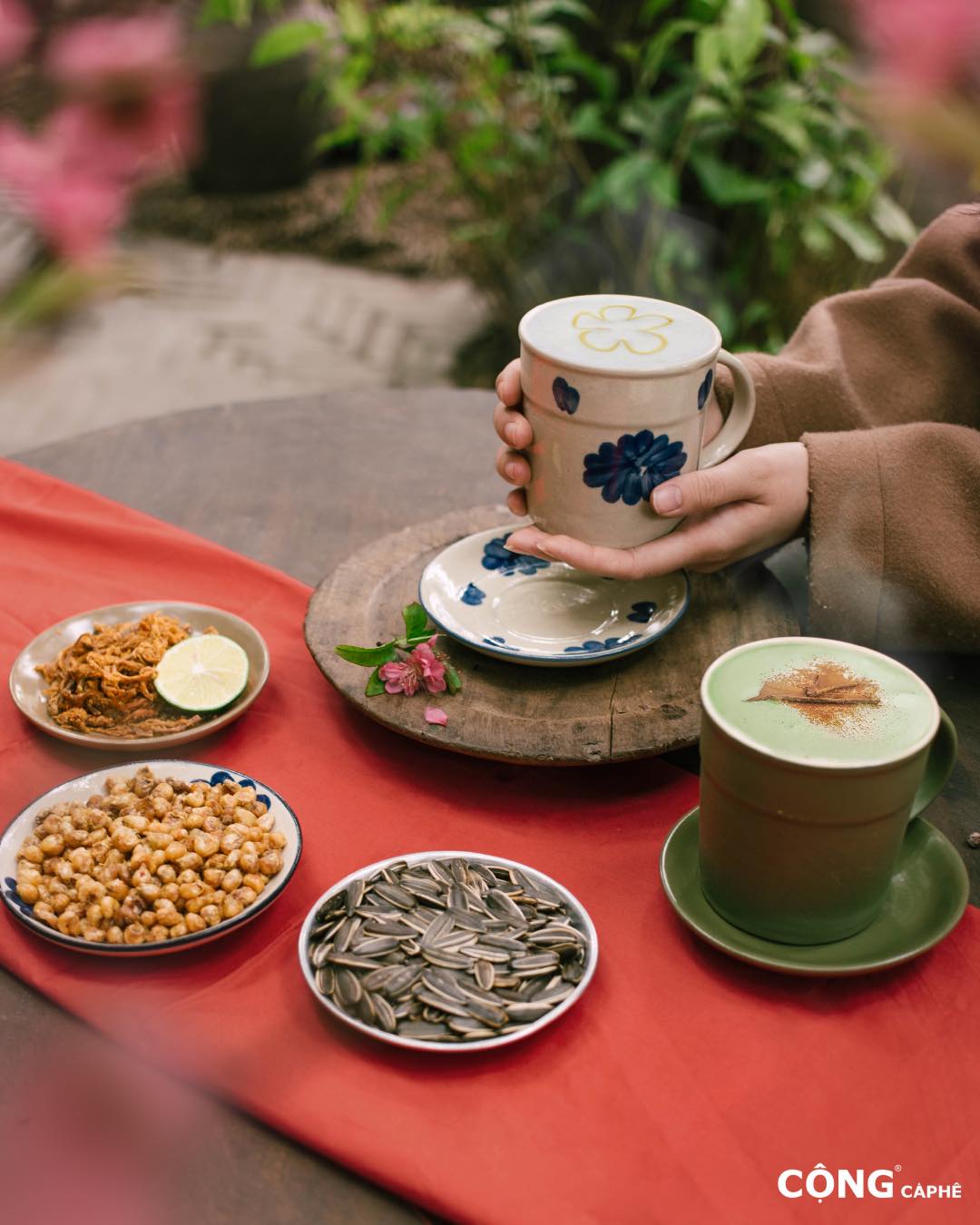 Cong Caphe - Công Trường Quốc Tế