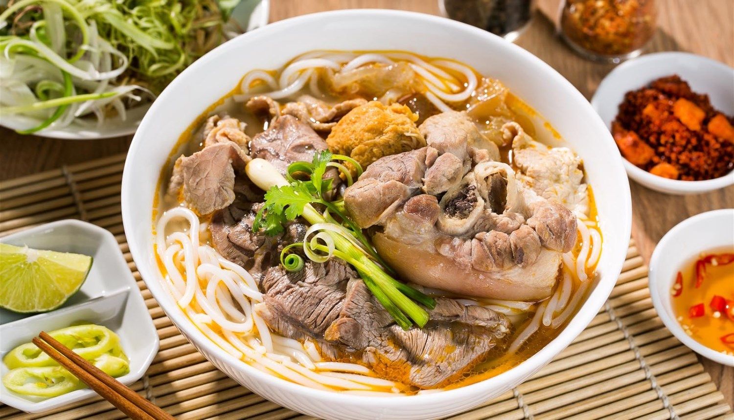 Bún Bò Gỏi Cuốn - Vạn Kiếp