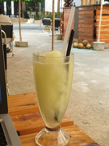 Niên Coffee - Đường Số 10