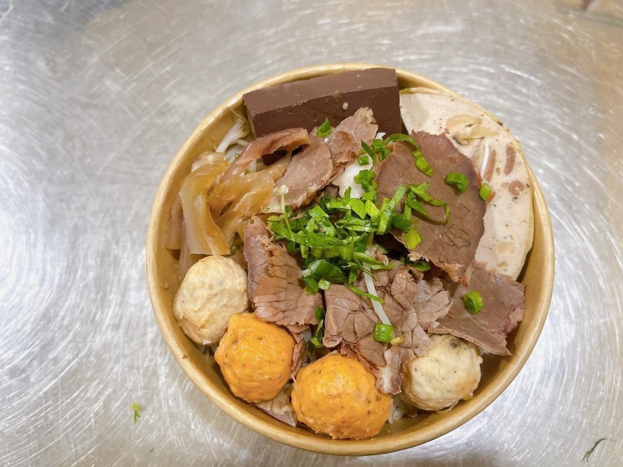 Bún Bò Huế Nam Minh - Phạm Ngọc Thạch