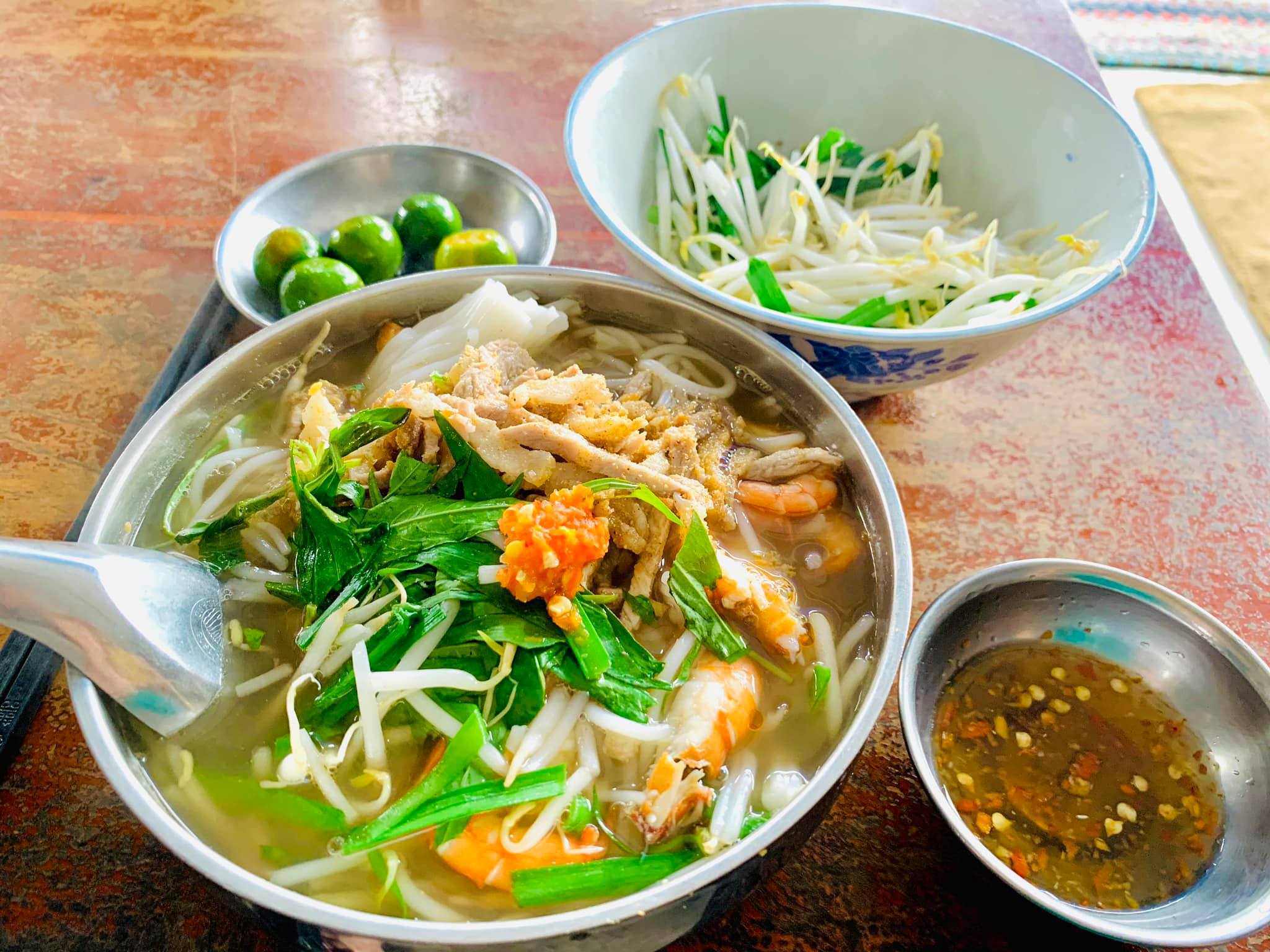 Quán Cô Ba - Bún Bò & Bún Nước Lèo - Đỗ Nhuận