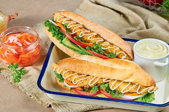 Bánh Mì Quà Phố Nhỏ - Khuất Duy Tiến