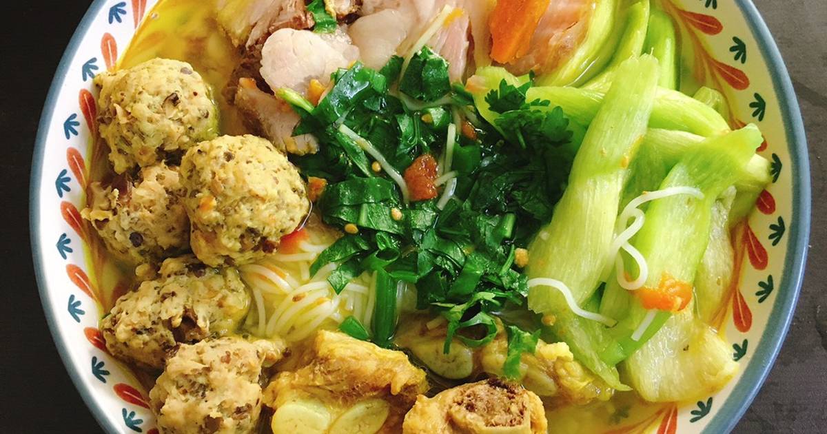 Bún Mọc Dọc Mùng - Trần Khắc Chân