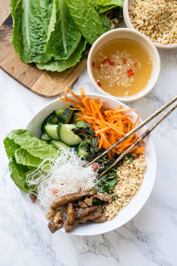 Cô Duyên 3 - Cơm Tấm & Bún Thịt Nướng - Nguyễn Du
